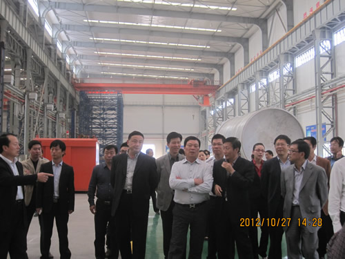 上海新滬商聯(lián)合會(huì )企業(yè)家代表團到我公司新廠(chǎng)區考察